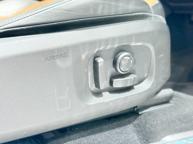 レンジローバーイヴォークコンバーチブル HSEダイナミック HSEダイナミック/ブラックエクステリア/パドルシフト(50枚目)