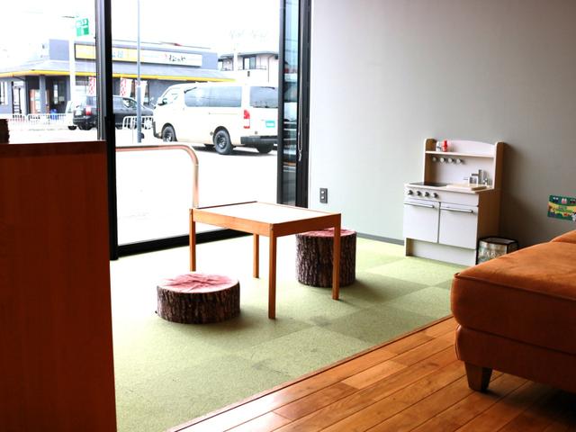 ハイエースバン ロングスーパーGL 令和4年式ハイエースディーゼル4WDモデリスタフルエアロモデリスタブラックシートカバー純正ナビアルパイン製フリップダウンモニター両側パワースライドドアデジタルインナーミラーLEDヘッドランプ(34枚目)