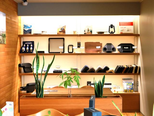 ハイエースバン ロングスーパーGL 令和4年式ハイエースディーゼル4WDモデリスタフルエアロモデリスタブラックシートカバー純正ナビアルパイン製フリップダウンモニター両側パワースライドドアデジタルインナーミラーLEDヘッドランプ(38枚目)