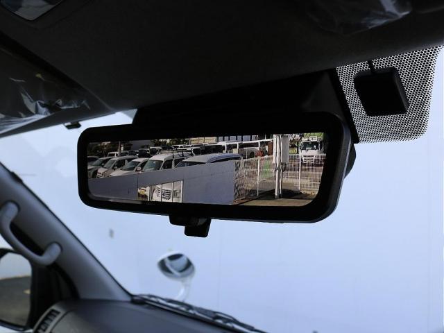 ハイエースワゴン GL ロング 新車ハイエースガソリン2WD内装架装リラクシングカロッツェリア製ナビカロッツェリア製フリップダウンモニターパノラミックビューモニターデジタルインナーミラーパワースライドドアローダウンシートカバー(6枚目)