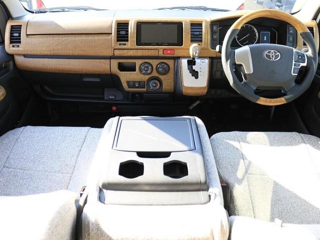 ハイエースバン ロングＤＸ　新車ハイエースガソリン２ＷＤオリジナルキャンピングカーｗｏｏｄｖｉｌｌａｇｅリヤクーラー・ヒーターサブバッテリー走行充電インバーターカセットコンロ給水タンク排水タンクアクセサリーソケットコンセント（15枚目）