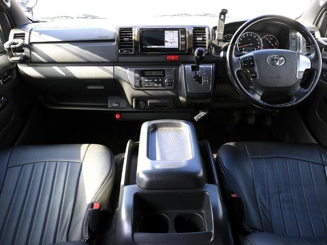 ハイエースバン スーパーＧＬ　ダークプライムＩＩ　令和２年ハイエースディーゼル２ＷＤカラーガンメタリックカロッツェリア製ナビカロッツェリア製フリップダウンモニターオリジナルベッドキット両側パワースライドドアブレーキロック１７インチアルミホイール（14枚目）