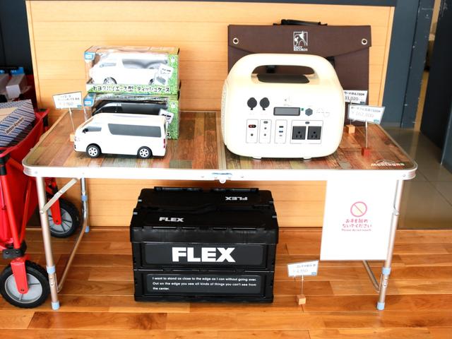 ハイエースワゴン ＧＬ　ロング　ファインテックツアラー　新車ハイエースファインテックツアラー２ＷＤオットマン４脚アルパイン製Ｂｉｇ－ｘ１１ナビアルパイン製フリップダウンモニター両側パワースライドドアパノラミックビューモニターデジタルインナーミラー（22枚目）