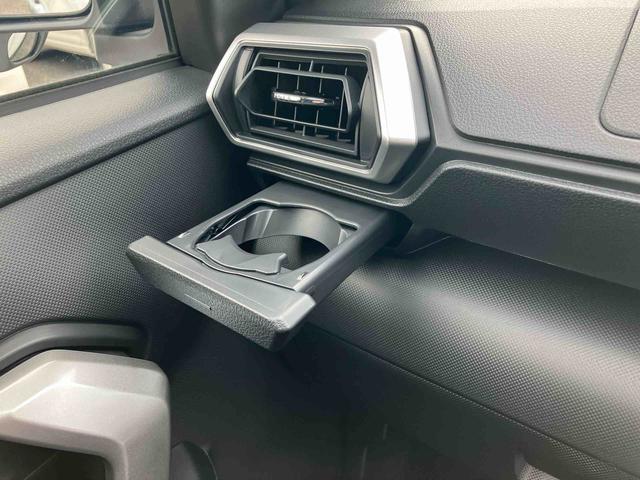 ロッキー プレミアムＧ　ＨＥＶ　クルーズコントロール　シートヒーター　保証　新車保証・まごころ保証　１年間・走行距離無制限付き　ＬＥＤフォグランプ　ＬＥＤヘッドランプ　前席シートヒーター　電動パーキングブレーキ　アダプティブクルーズコントロール（15枚目）