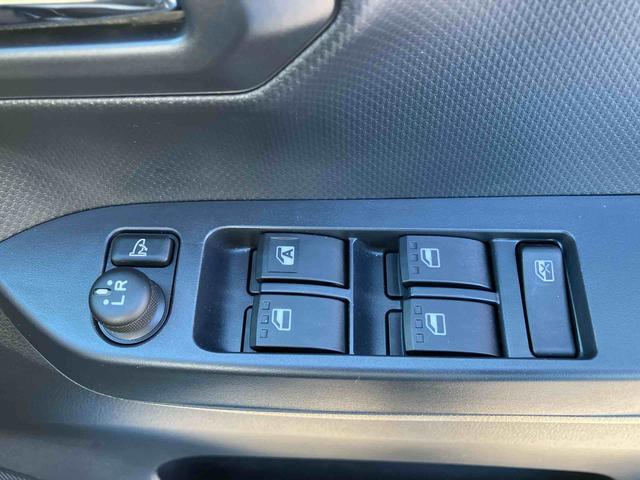 ミライース Ｘ　ＳＡＩＩＩ　ＬＥＤヘッドライト標準装備！！　保証　新車保証・まごころ保証　１年間・走行距離無制限付き　走行距離１，６４３ｋｍ　ＣＤチューナー　ＬＥＤヘッドライト　前後コーナーセンサー　マニュアルエアコン　パワーウィンドウ　オートライト（5枚目）