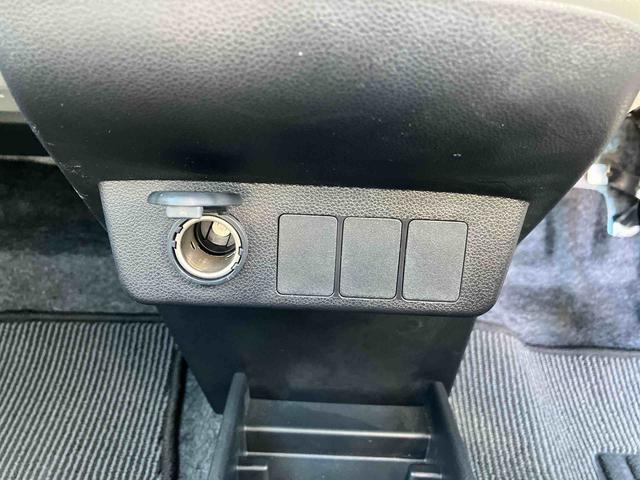 ミライース Ｘ　ＳＡＩＩＩ　ＬＥＤヘッドライト標準装備！！　保証　新車保証・まごころ保証　１年間・走行距離無制限付き　走行距離１，６４３ｋｍ　ＣＤチューナー　ＬＥＤヘッドライト　前後コーナーセンサー　マニュアルエアコン　パワーウィンドウ　オートライト（9枚目）