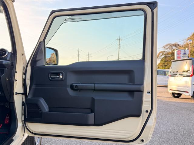 ジムニー ＸＣ　ワンオーナー　ディスプレイオーディオ　バックカメラ　ＥＴＣ　前後ドライブレコーダーＢｌｕｅｔｏｏｔｈ　モンスタースポーツペダルカバー　ブレーキパッド　モンスタースポーツ背面タイヤカバー　５ＭＴ（20枚目）