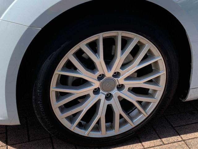 ＴＴクーペ １．８ＴＦＳＩ　アシスタントＰＫＧ・純正ドライブレコーダー・クルーズコントロール・バックモニター・マトリクスＬＥＤヘッドライト・オートスポイラー・バーチャルコックピッド・シーケンシャルウインカー・ＥＴＣ２．０（18枚目）