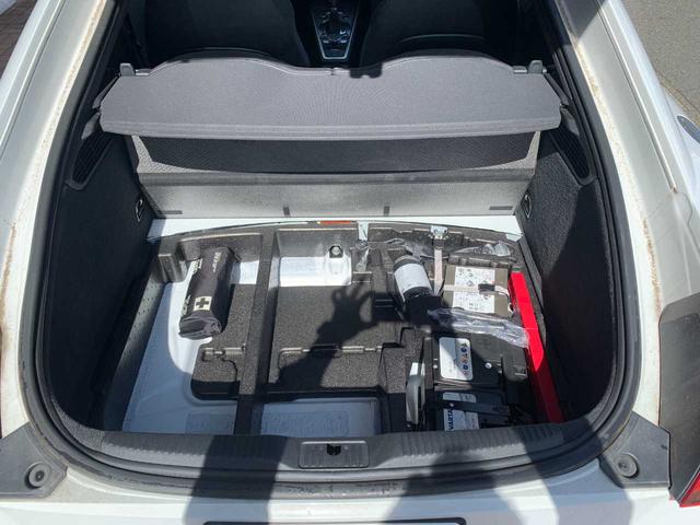 ＴＴクーペ １．８ＴＦＳＩ　アシスタントＰＫＧ・純正ドライブレコーダー・クルーズコントロール・バックモニター・マトリクスＬＥＤヘッドライト・オートスポイラー・バーチャルコックピッド・シーケンシャルウインカー・ＥＴＣ２．０（39枚目）