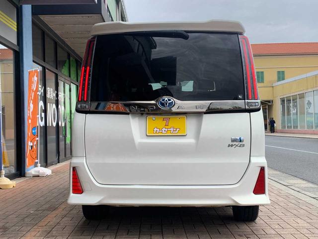 ノア ハイブリッドSi ダブルバイビー セーフティーセンスC・ドライブレコーダー・バックモニター・フリップダウンモニター・シートヒーター・ETC・10インチナビ(9枚目)