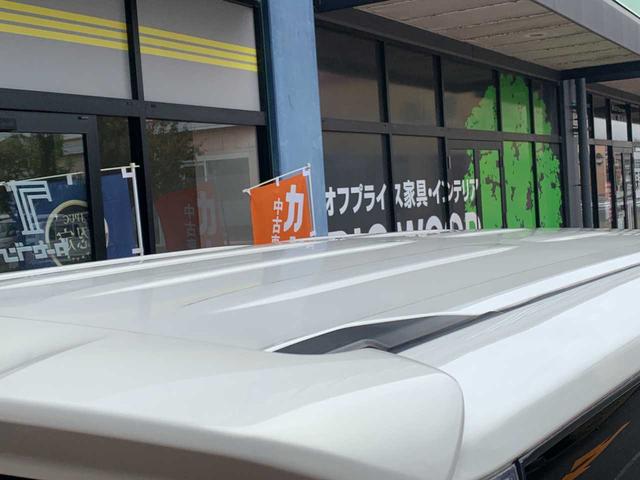 ノア ハイブリッドSi ダブルバイビー セーフティーセンスC・ドライブレコーダー・バックモニター・フリップダウンモニター・シートヒーター・ETC・10インチナビ(13枚目)