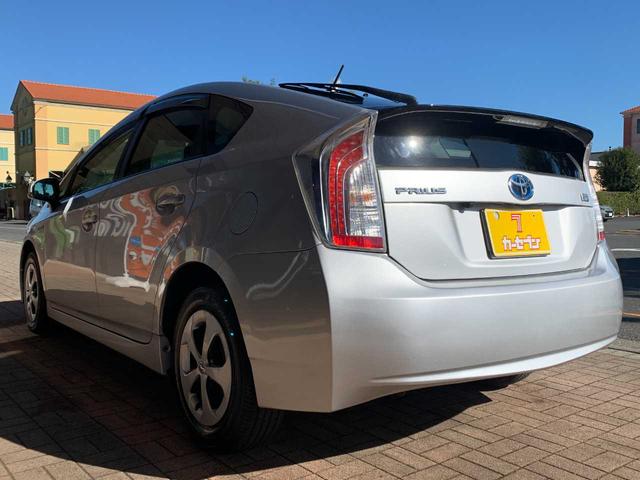 プリウス Ｓ　ワンオーナー・バックモニター・ナビ・ＥＴＣ（7枚目）