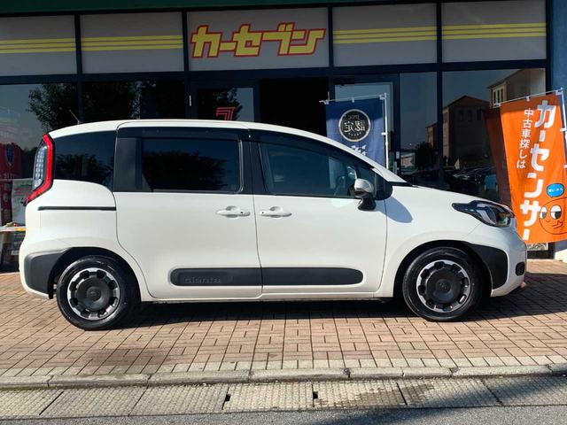 シエンタ 　ワンオーナー・ドライブレコーダー・アラウンドビューモニター・セーフティーセンス・純正ナビ・ＵＳＢ・ＥＴＣ・ＬＥＤヘッドライト・両側電動スライドドア（4枚目）