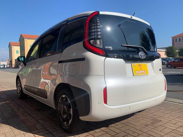 シエンタ 　ワンオーナー・ドライブレコーダー・アラウンドビューモニター・セーフティーセンス・純正ナビ・ＵＳＢ・ＥＴＣ・ＬＥＤヘッドライト・両側電動スライドドア（7枚目）