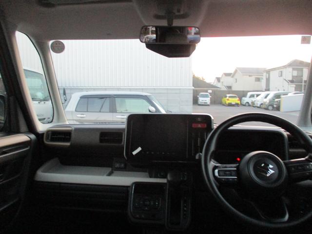 スペーシア ＨＹＢＲＩＤ　Ｘ　９インチナビ　全方位カメラ　電動ＳＤ　初度令和７年４月　車検令和１０年４月２９日　走行１４６６キロ（5枚目）