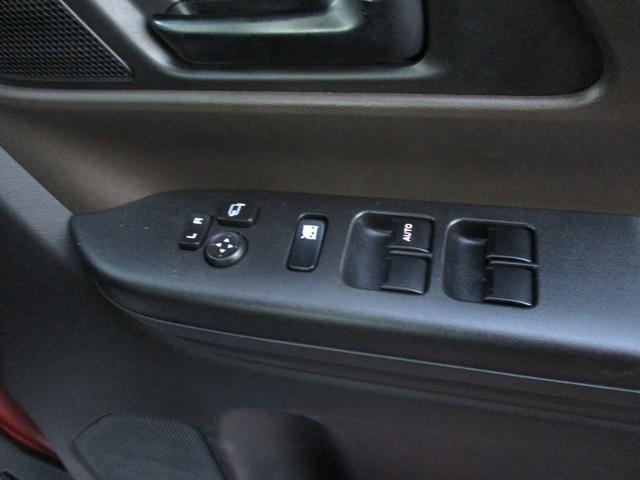 スペーシア ＨＹＢＲＩＤ　Ｘ　９インチナビ　全方位カメラ　電動ＳＤ　初度令和７年４月　車検令和１０年４月２９日　走行１４６６キロ（20枚目）