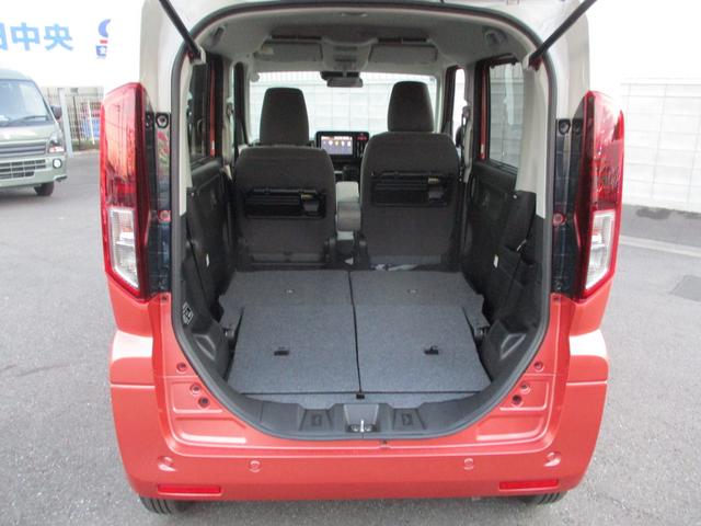 スペーシア ＨＹＢＲＩＤ　Ｘ　９インチナビ　全方位カメラ　電動ＳＤ　初度令和７年４月　車検令和１０年４月２９日　走行１４６６キロ（28枚目）