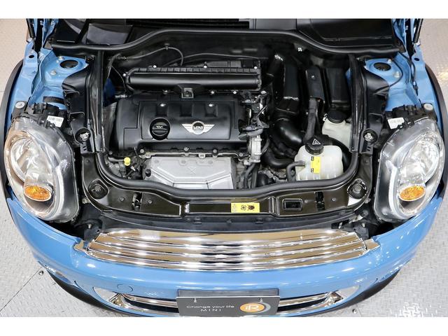 3ドア クーパー ベイズウォーター 限定車 本革 ナビ 専用カラー&レザーシート シートヒーター 専用ボンネットストライプ&ミラーカバー 純正17インチアロイホイール パークディスタンスコントロール クルーズコントロール 正規ディーラー整備記録簿毎年有(9枚目)