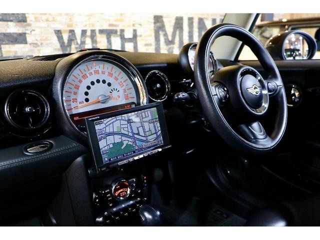 3ドア クーパー ベイズウォーター 限定車 本革 ナビ 専用カラー&レザーシート シートヒーター 専用ボンネットストライプ&ミラーカバー 純正17インチアロイホイール パークディスタンスコントロール クルーズコントロール 正規ディーラー整備記録簿毎年有(44枚目)