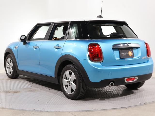 ＭＩＮＩ 禁煙車　純正ナビ　バックカメラ　衝突軽減ブレーキ　前後障害物センサー　パーキングアシスト　マルチファンクションステアリング　コンフォートアクセス　ＥＴＣ　整備付（14枚目）