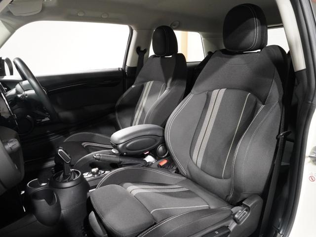 ＭＩＮＩ クーパーＳ　禁煙車　アクティブクルコン　バックカメラ　前後障害物センサー　パーキングアシスト　衝突軽減ブレーキ　コンフォートアクセス　ドライビングモード　１７インチアルミホイール　ＥＴＣ２．０　整備付（33枚目）