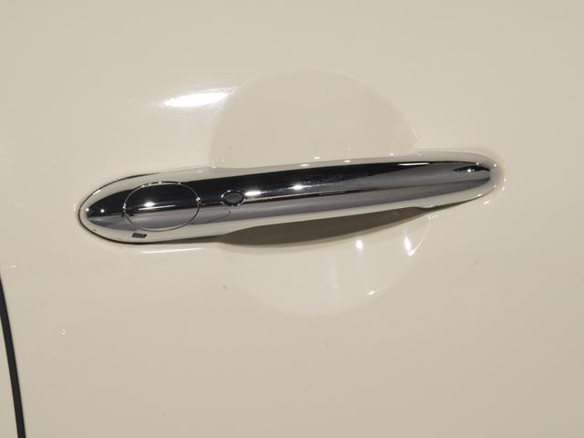 ＭＩＮＩ クーパーＤ　禁煙車　バックカメラ　前後障害物センサー　コンフォートアクセス　パーキングアシスト　衝突軽減ブレーキ　ストレージコンパートメントパッケージ　純正ナビ　ＬＥＤヘッドライト／フォグランプ　ＥＴＣ　整備付（25枚目）