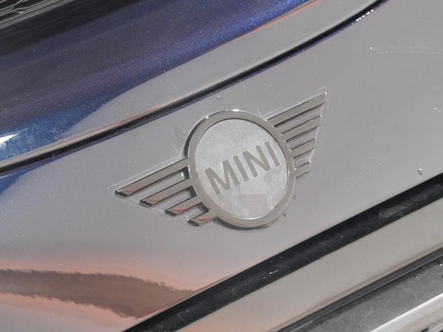 ＭＩＮＩ クーパーＳＤ　クラシック・トリム　禁煙車　ワンオーナー　クロス／レザレット　シートヒーター　純正ナビ　リアカメラ　前後障害物センサー　パーキングアシスト　ドライビングモード　アクティブクルコン　コンフォートアクセス　ＥＴＣ２．０整備付（22枚目）
