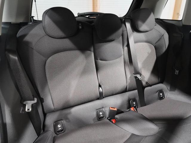 MINI クーパー コンフォートアクセス バックカメラ 前後障害物センサー パーキングアシスト ストレージコンパートメントパッケージ LEDヘッドライト/フォグランプ 純正ナビ ETC 整備付(34枚目)