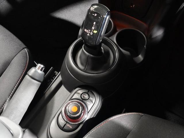 MINI クーパー コンフォートアクセス バックカメラ 前後障害物センサー パーキングアシスト ストレージコンパートメントパッケージ LEDヘッドライト/フォグランプ 純正ナビ ETC 整備付(37枚目)