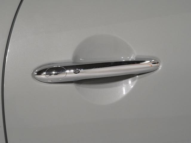 ＭＩＮＩ ジョンクーパーワークス　禁煙車　アクティブクルコン　バックカメラ　リア障害物センサー　コンフォートアクセス　衝突軽減ブレーキ　ヘッドアップディスプレイ　ストレージコンパートメントパッケージ　純正ナビ　ＥＴＣ２．０　整備付（25枚目）