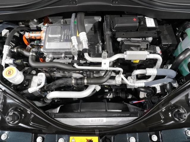 ＭＩＮＩ クーパーＳＥ　フェイバリット・トリム　禁煙車　ベスキンシート　シート＆ハンドルヒーター　バックカメラ　前後障害物センサー　レーンキーピングアシスト　後車衝突警告　ＡｐｐｌｅＣａｒＰｌａｙ　ヘッドアップディスプレイ　純正ナビ　ＥＴＣ２．０（8枚目）