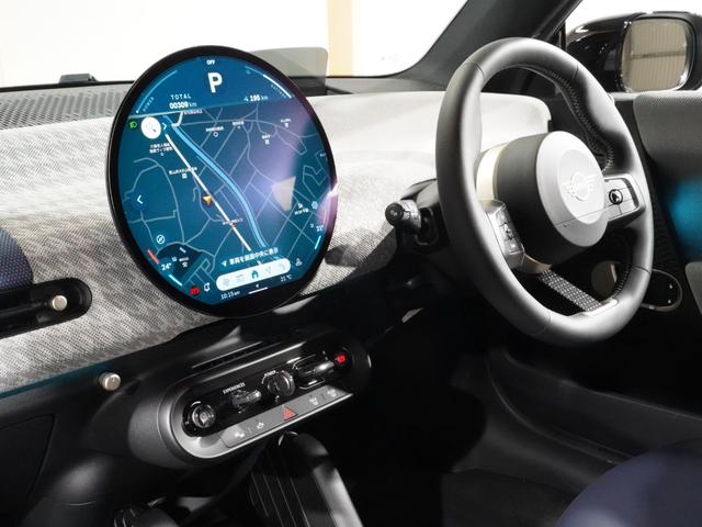 ＭＩＮＩ クーパーＳＥ　フェイバリット・トリム　禁煙車　ベスキンシート　シート＆ハンドルヒーター　バックカメラ　前後障害物センサー　レーンキーピングアシスト　後車衝突警告　ＡｐｐｌｅＣａｒＰｌａｙ　ヘッドアップディスプレイ　純正ナビ　ＥＴＣ２．０（19枚目）