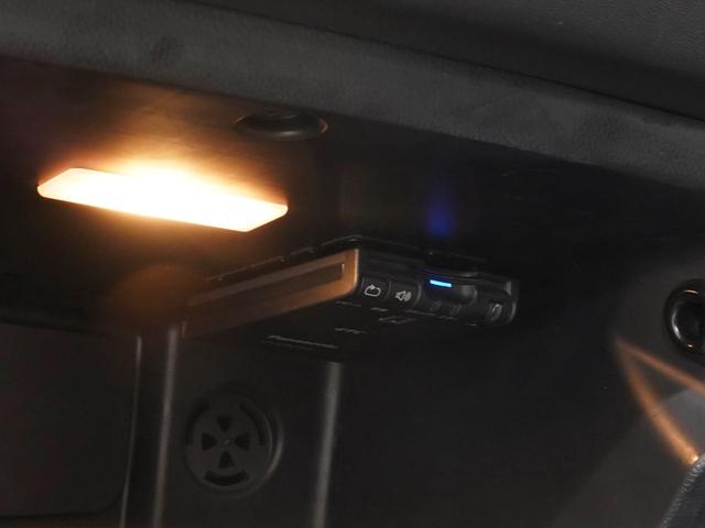 ＭＩＮＩ クーパー　禁煙車　コンフォートアクセス　バックカメラ　リア障害物センサー　ＬＥＤヘッドライト／フォグランプ　ホワイトターンシグナルライト　ストレージコンパートメントパッケージ　純正ナビ　ＥＴＣ　整備付（37枚目）