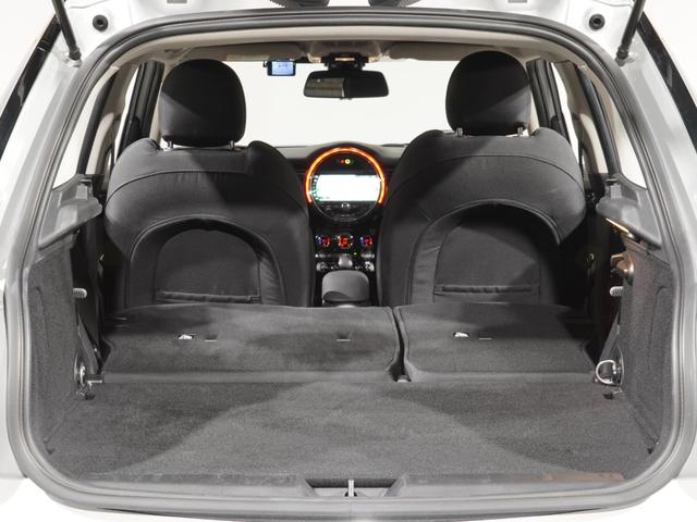 ＭＩＮＩ クーパーＳＤ　禁煙車　ヘッドアップディスプレイ　ＡｐｐｌｅＣａｒＰｌａｙ　ワイヤレスチャージ　純正ナビ　パーキングアシスト　リアカメラ　前後障害物センサー　アクティブクルコン　ドライビングモード　ＥＴＣ２．０整備付（31枚目）