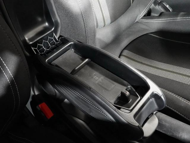 ＭＩＮＩ クーパーＳＤ　禁煙車　ヘッドアップディスプレイ　ＡｐｐｌｅＣａｒＰｌａｙ　ワイヤレスチャージ　純正ナビ　パーキングアシスト　リアカメラ　前後障害物センサー　アクティブクルコン　ドライビングモード　ＥＴＣ２．０整備付（40枚目）