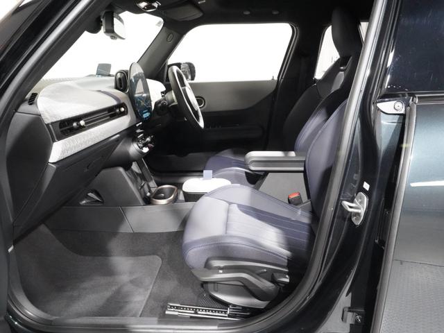 ＭＩＮＩ クーパーＳ　フェイバリット・トリム　禁煙車　ワンオーナー　ベスキンシート　シート＆ハンドルヒーター　ＡｐｐｌｅＣａｒＰｌａｙ　純正ナビ　ワイヤレスチャージ　前後カメラ　レーンアシスト　アクティブクルコン　ＥＴＣ２．０　整備付（13枚目）