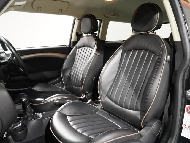MINI クーパーS ボンドストリート 限定車 専用装備 レザーシート シートヒーター 専用ルーフ/クールシャンパン バイキセノンヘッドライト オートエアコンディショナー レザーステアリング ETC 整備付(32枚目)