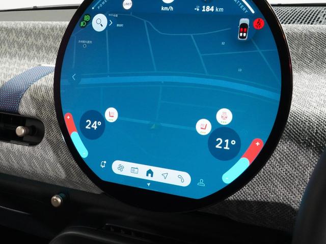 MINI クーパーSE フェイバリット・トリム 禁煙車 ベスキンシート シート&ハンドルヒーター バックカメラ 前後障害物センサー レーンキーピングアシスト 後車衝突警告 AppleCarPlay ヘッドアップディスプレイ  ETC2.0 整備付(7枚目)