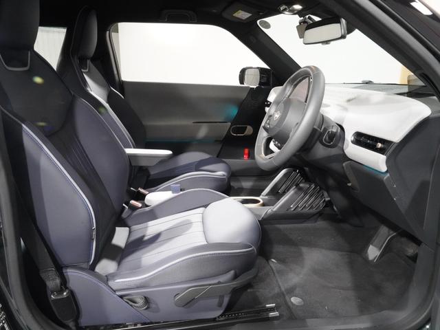 MINI クーパーSE フェイバリット・トリム 禁煙車 ベスキンシート シート&ハンドルヒーター バックカメラ 前後障害物センサー レーンキーピングアシスト 後車衝突警告 AppleCarPlay ヘッドアップディスプレイ  ETC2.0 整備付(14枚目)