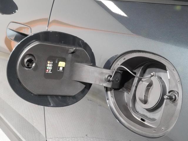 MINI クーパーSE フェイバリット・トリム 禁煙車 ベスキンシート シート&ハンドルヒーター バックカメラ 前後障害物センサー レーンキーピングアシスト 後車衝突警告 AppleCarPlay ヘッドアップディスプレイ  ETC2.0 整備付(27枚目)