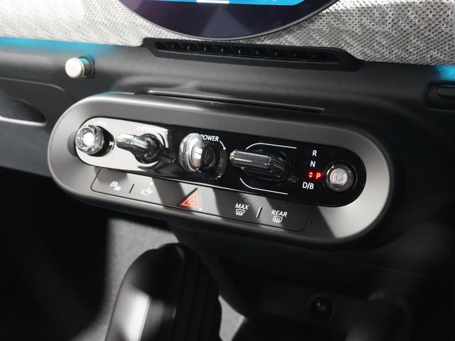 MINI クーパーSE フェイバリット・トリム 禁煙車 ベスキンシート シート&ハンドルヒーター バックカメラ 前後障害物センサー レーンキーピングアシスト 後車衝突警告 AppleCarPlay ヘッドアップディスプレイ  ETC2.0 整備付(41枚目)