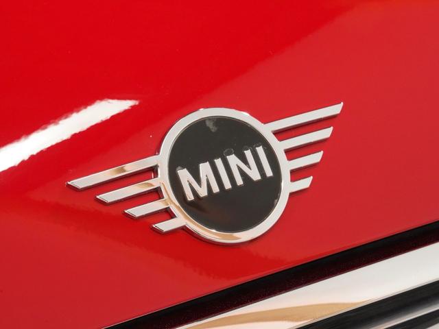 MINI クーパー 禁煙車 ワンオーナー コンフォートアクセス パーキングアシスト バックカメラ 前後障害物センサー LEDヘッドライト/フォグランプ ストレージコンパートメントパッケージ 純正ナビ ETC 整備付(22枚目)
