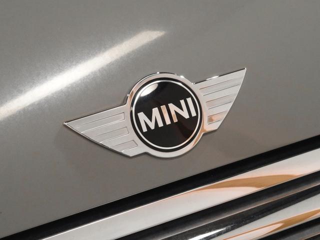 MINI クーパー 禁煙車 ワンオーナー 純正ナビ バックカメラ リア障害物センサー ストレージコンパートメントパッケージ LEDヘッドライト/LEDフロントフォグランプ ETC 整備付(22枚目)
