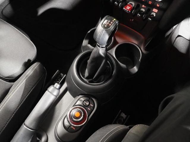 MINI クーパーSD シートヒーター アラームシステム パーキングアシスト バックカメラ 前後障害物センサー ドライビングモード アクティブクルコン インテリアサーフェス/Yoursスタイル 純正ナビ ETC2.0 整備付(37枚目)