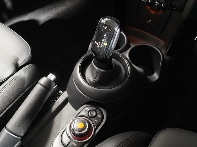 MINI クーパーD ピカデリーエディション 特別仕様車 専用装備 レザレットシート シートヒーター 純正ナビ バックカメラ 衝突軽減ブレーキ リア障害物センサー コンフォートアクセス 15インチアルミホイール ETC 整備付(38枚目)