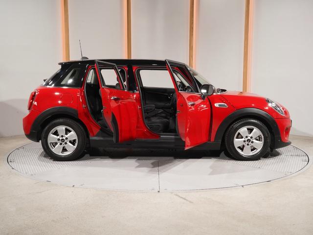 ■ＢＭＷミニは全車保証付き販売■保証プランは無料付帯の半年プランから、最長２年プランまで！保証部位の拡大プランもご用意しております。さらにご加入期間中の走行距離無制限とお得で安心です！