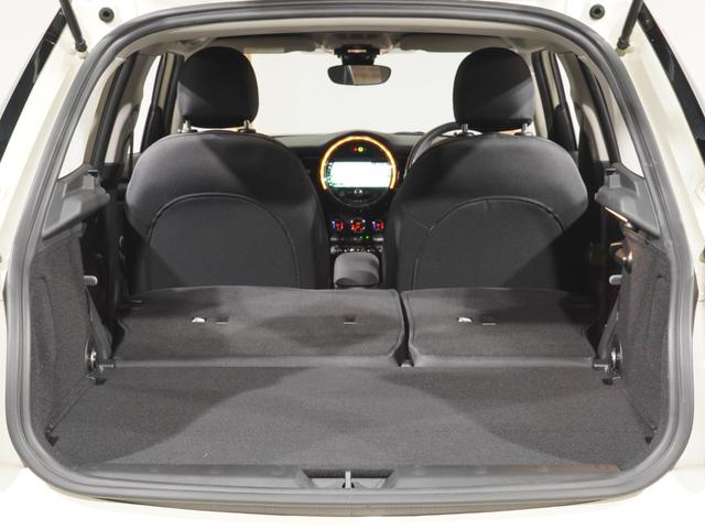 MINI クーパー コンフォートアクセス パーキングアシスト バックカメラ 前後障害物センサー ストレージコンパートメントパッケージ 衝突軽減ブレーキ LEDヘッドライト/フォグランプ 純正ナビ ETC 整備付(31枚目)