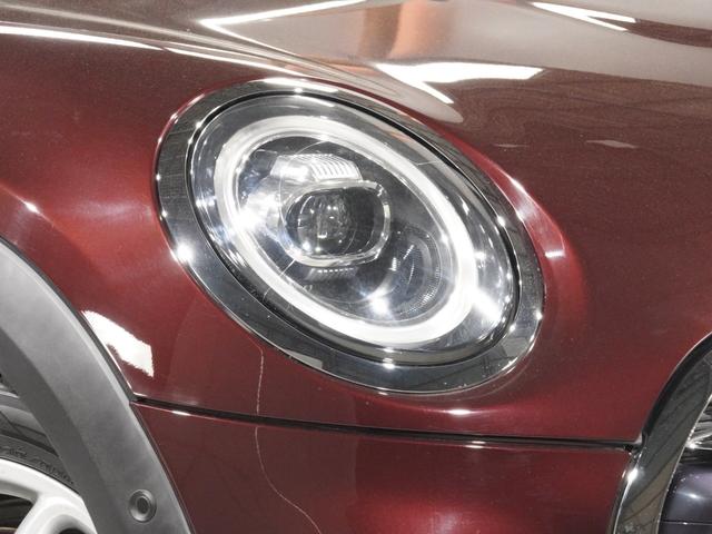 ＭＩＮＩ クーパー　限定車　禁煙車　ワンオーナー　専用装備　アクティブクルコン　コンフォートアクセス　バックカメラ　パーキングアシスト　前後障害物センサー　衝突軽減ブレーキ　ＬＥＤヘッドライト　ＥＴＣ　整備付（21枚目）