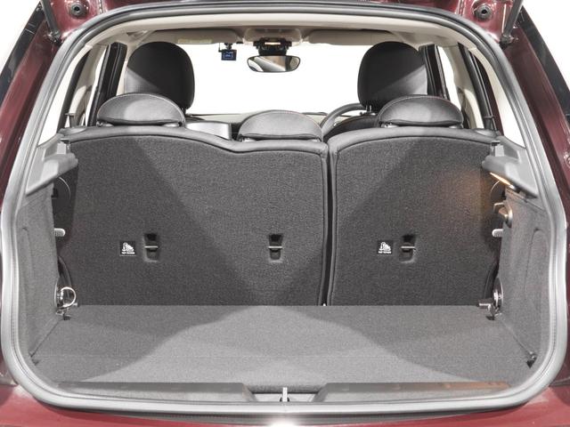 ＭＩＮＩ クーパー　限定車　禁煙車　ワンオーナー　専用装備　アクティブクルコン　コンフォートアクセス　バックカメラ　パーキングアシスト　前後障害物センサー　衝突軽減ブレーキ　ＬＥＤヘッドライト　ＥＴＣ　整備付（30枚目）