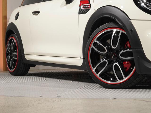 MINI ジョンクーパーワークス 禁煙車 ワンオーナー ハーフレザー シートヒーター ヘッドアップディスプレイ バックカメラ 前後障害物センサー パーキングアシスト アクティブクルコン 純正ナビ ETC2.0 整備付(20枚目)